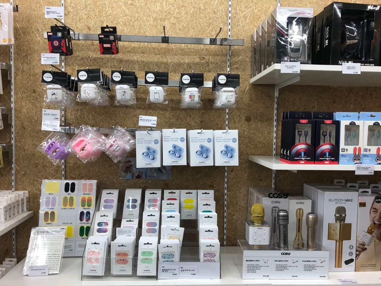 A Visit to the Stationery Store 1300K in Hongdae (Hongik University)